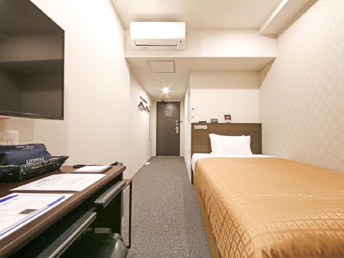 Hotel Livemax Chiba Chuo-Ekimae Bagian luar foto